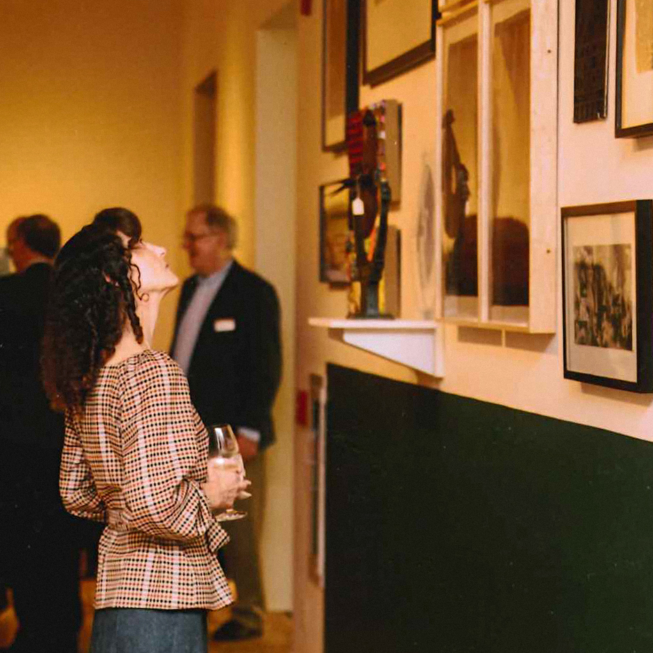 Suzanne Guiod , Acquisitions Editor