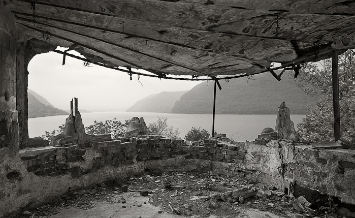 The Land of Obscusion: Home of the Obscure & Forgotten: December 2012